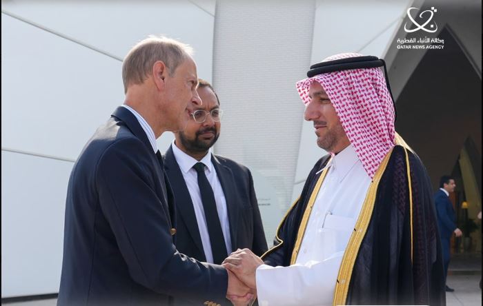 الشرق