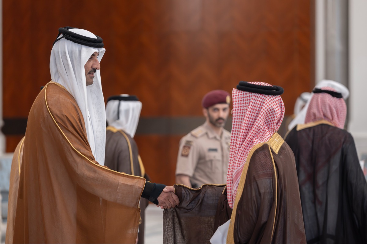 الشرق