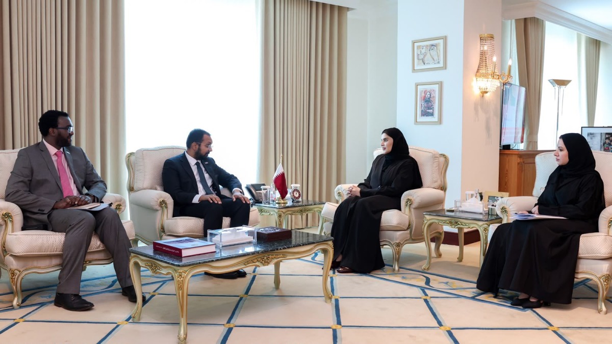 وزير الدولة للتعاون الدولي تجتمع مع سفير المملكة المتحدة