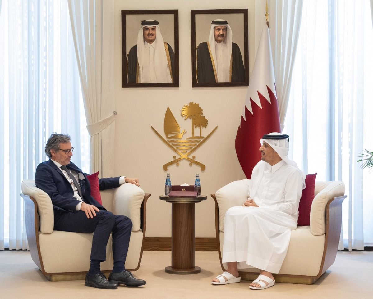 الشرق