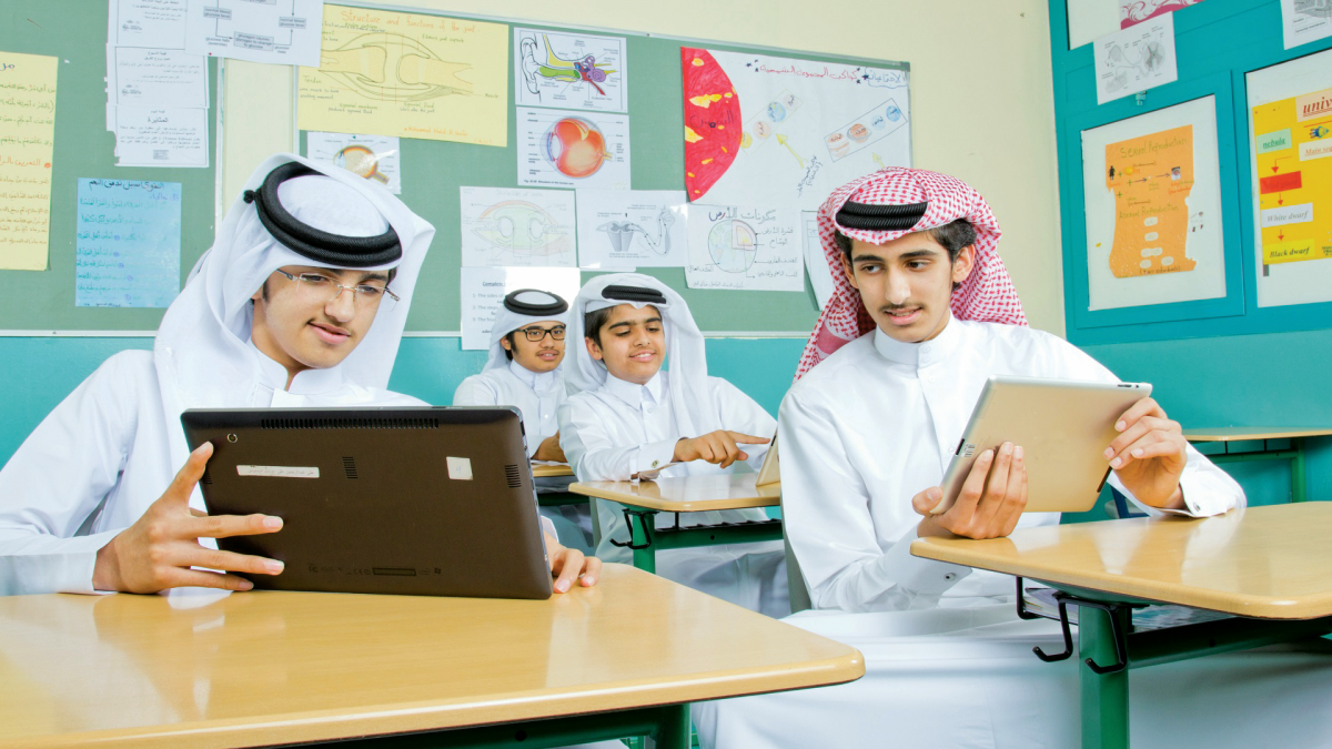 ذكاء اصطناعي تعليمي لخدمة الطلبة وتخفيف أعباء المعلمين
