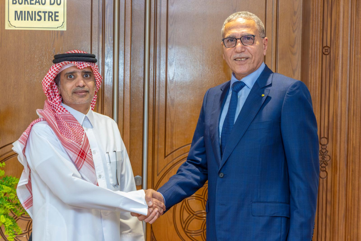 وزير الدولة وزير الشؤون الخارجية والتكامل الأفريقي في تشاد يجتمع مع سفير قطر