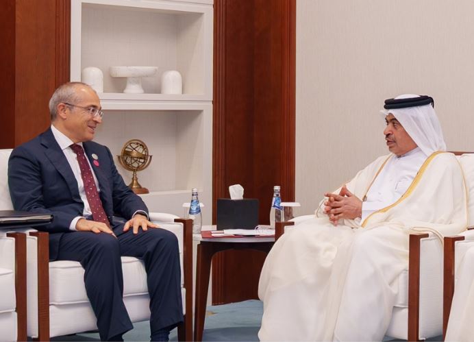 وزير المالية يجتمع مع نظيريه الأرميني والهندي ومع وزير الاقتصاد الأذربيجاني