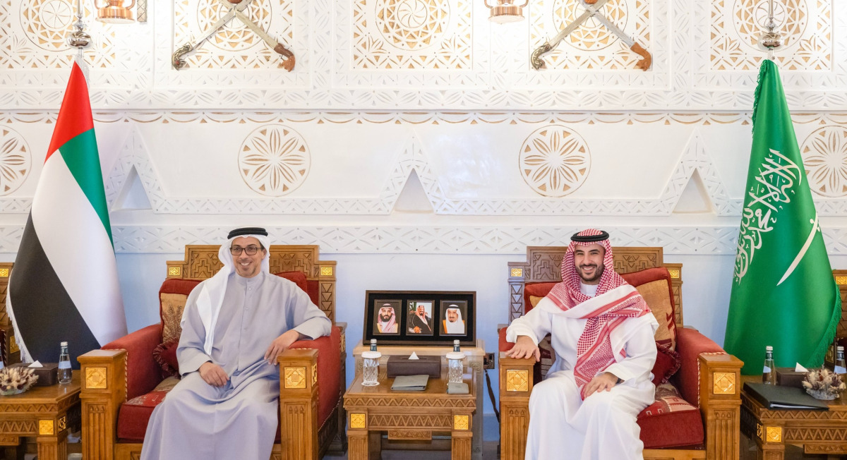وزير الدفاع السعودي يلتقي نائب رئيس الإمارات