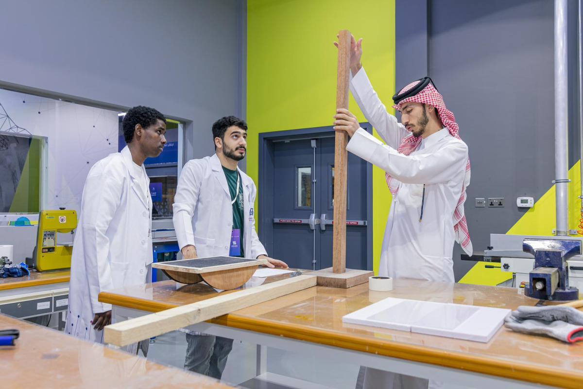 مركز الشفلح ينظم معرضا للمشاريع الابتكاريـة